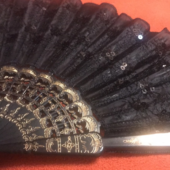 Japanese Hand Embroidered Black Hand Fan with Gold detailing - Picture 2 of 7